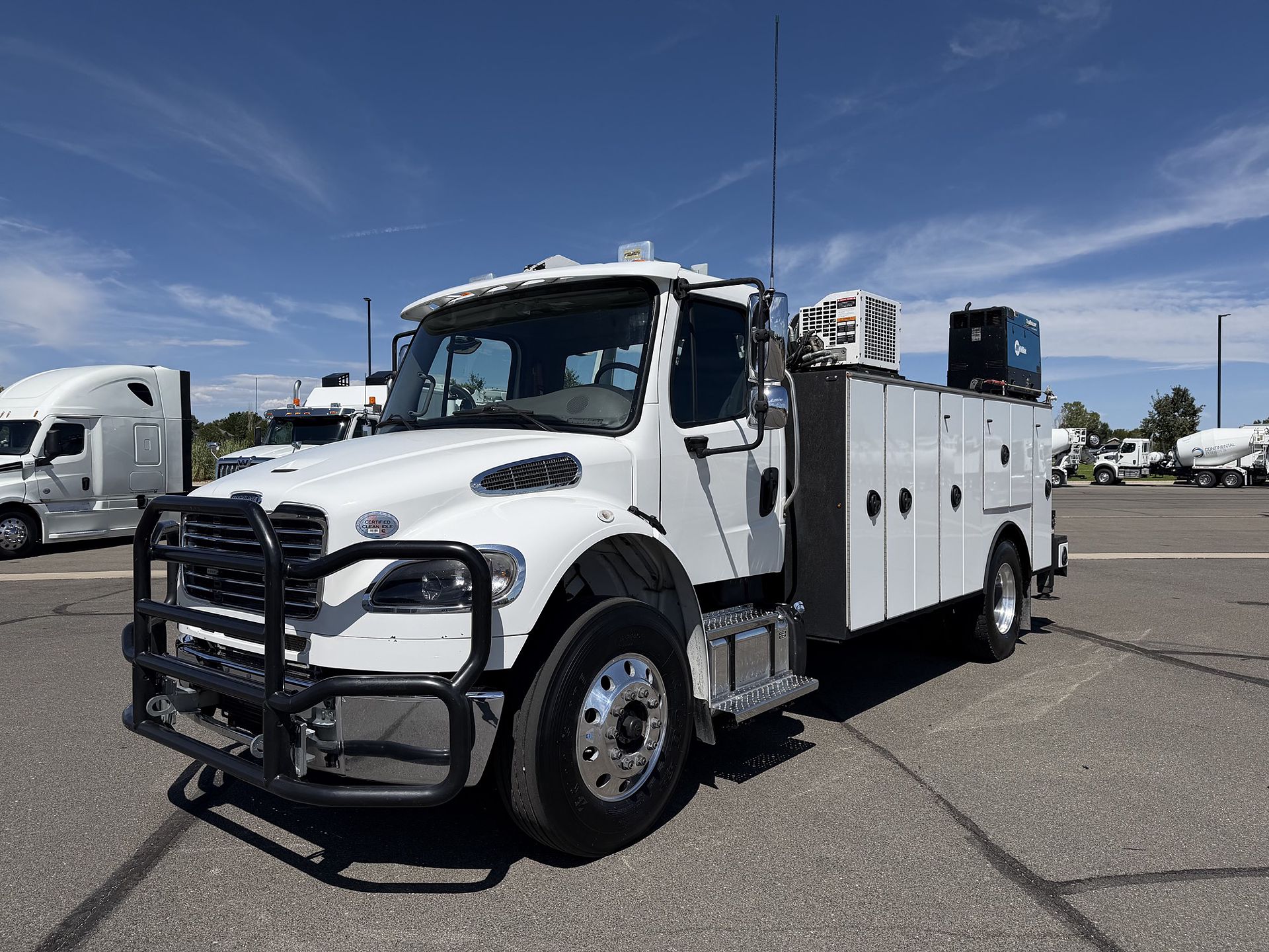2022 Freightliner M2 106