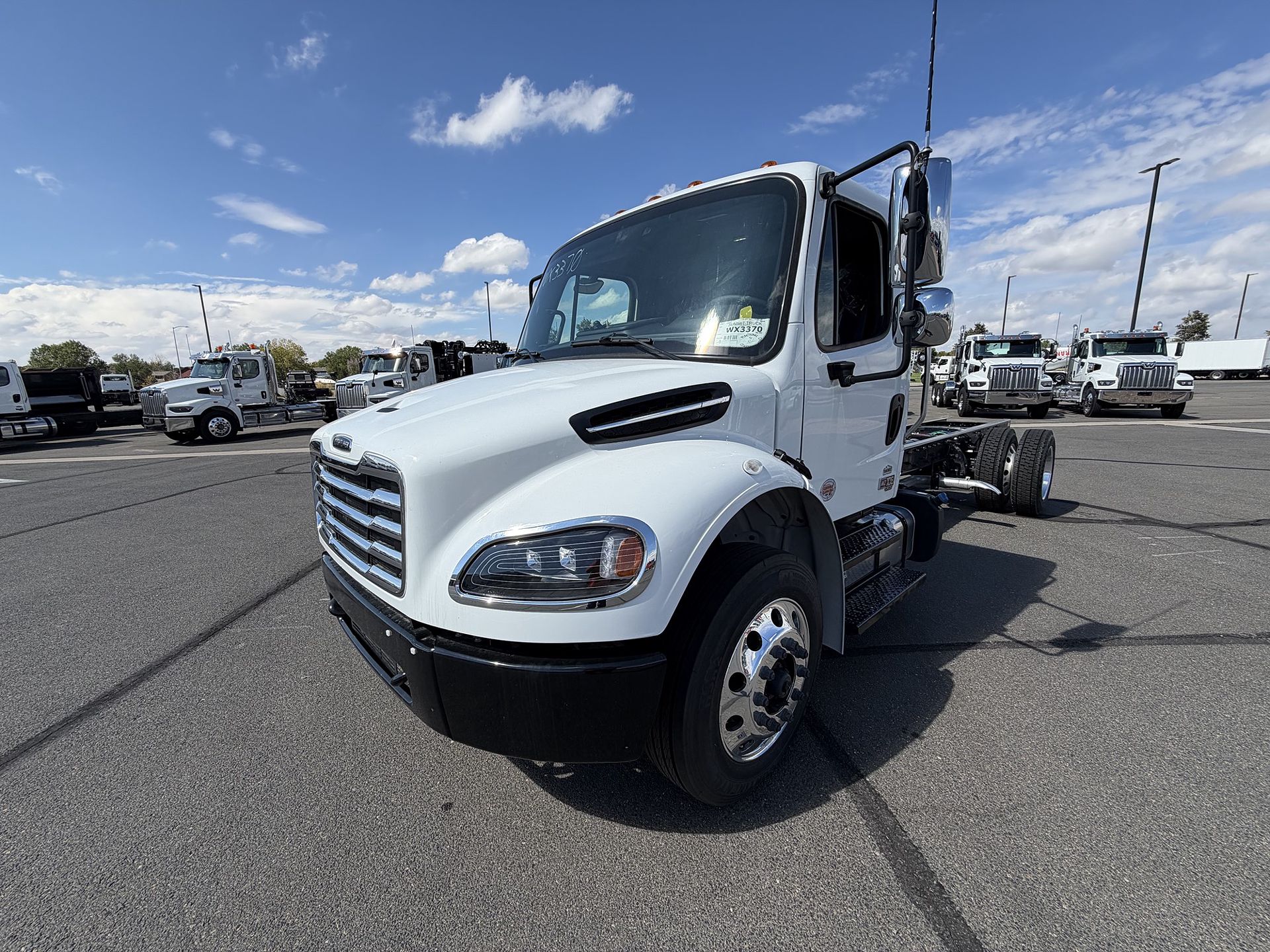2027 Freightliner M2106