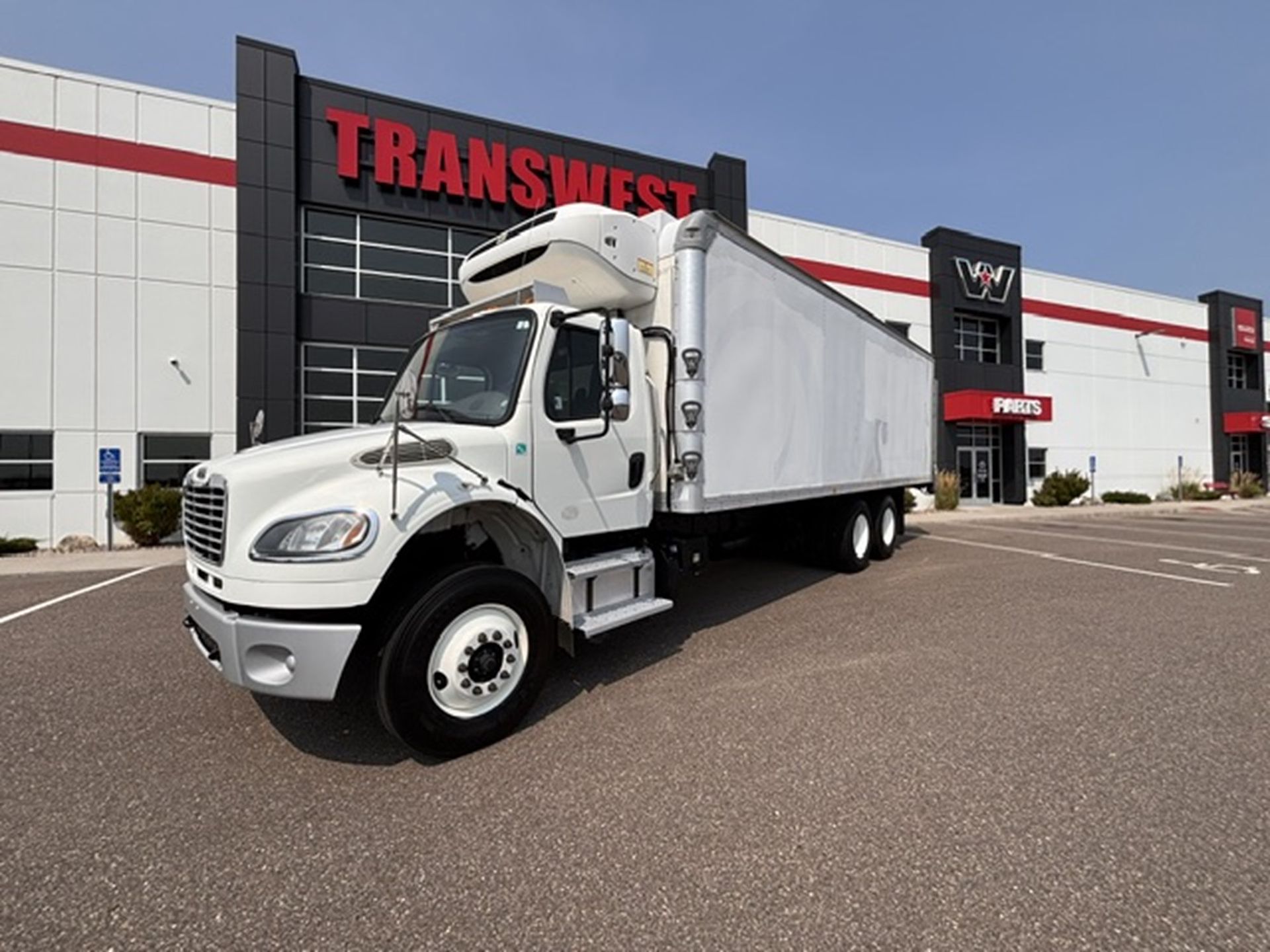 2020 Freightliner M2 106
