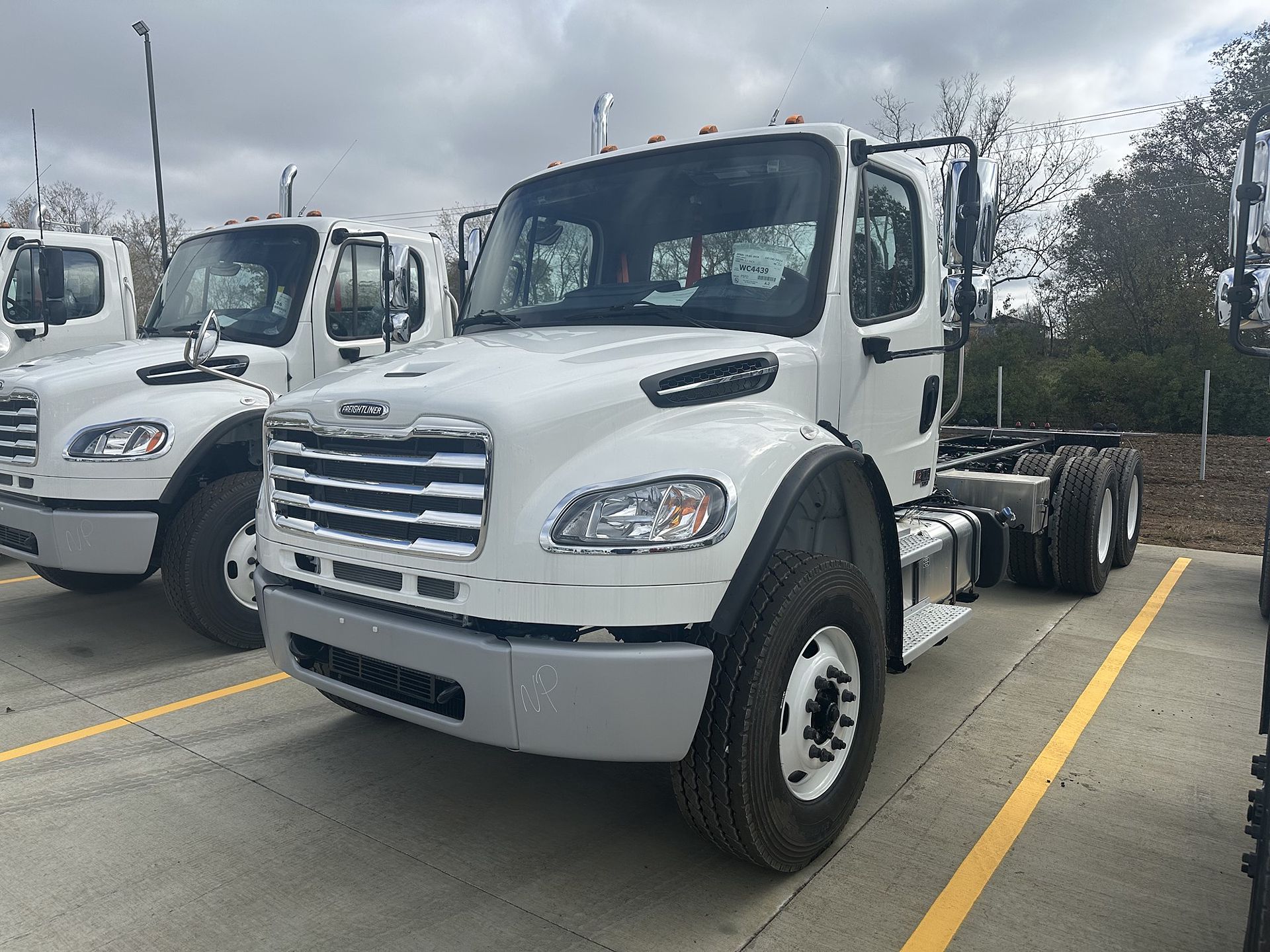 2026 Freightliner M2106