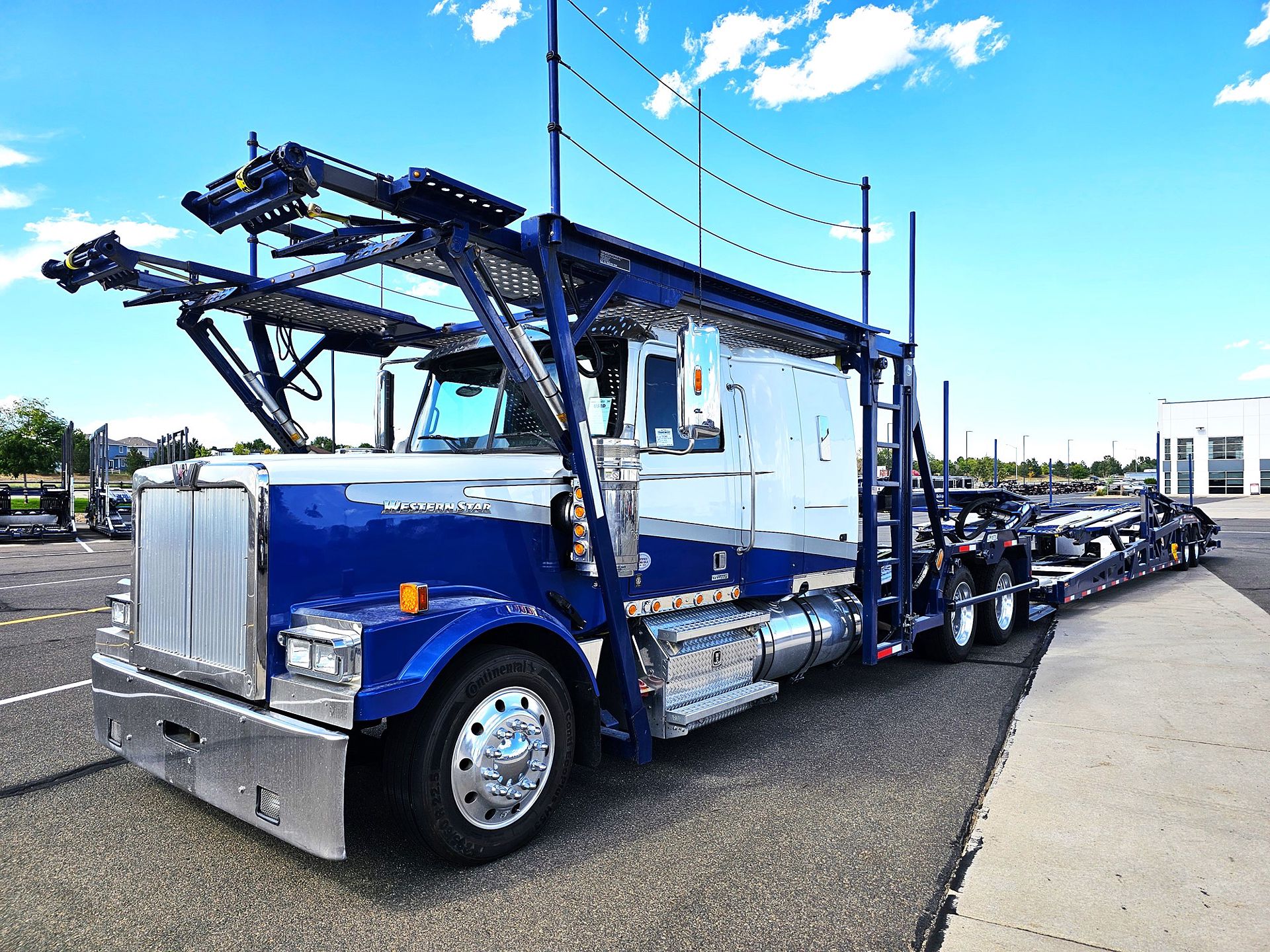2020 WST 4900FA