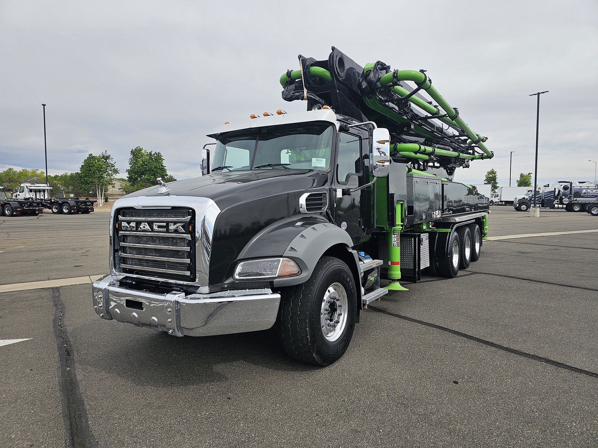 2024 Mack Granite