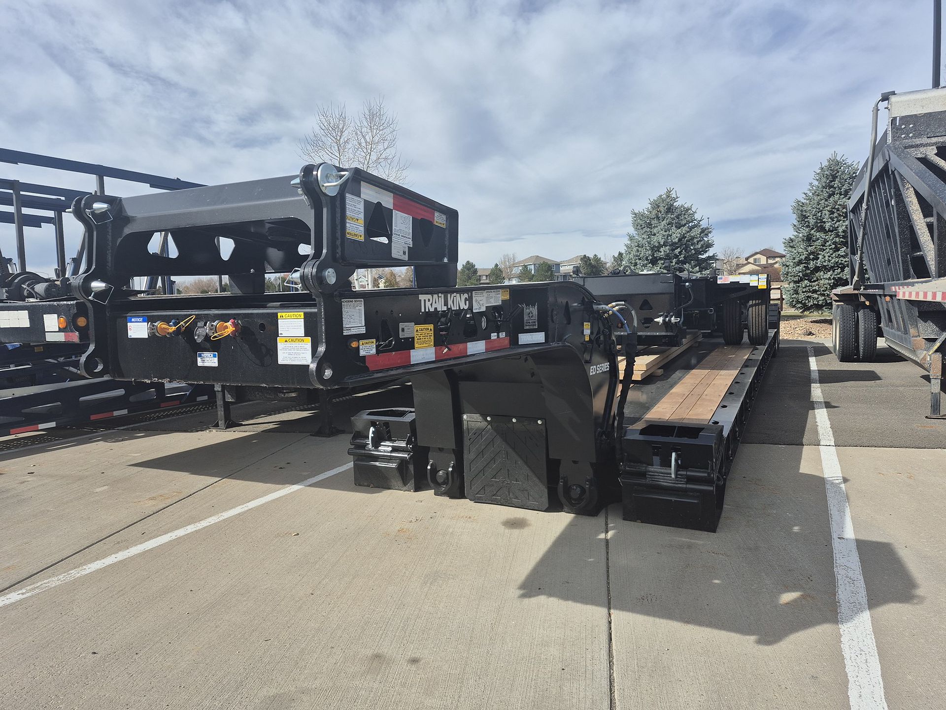2025 Trail King TK110HED