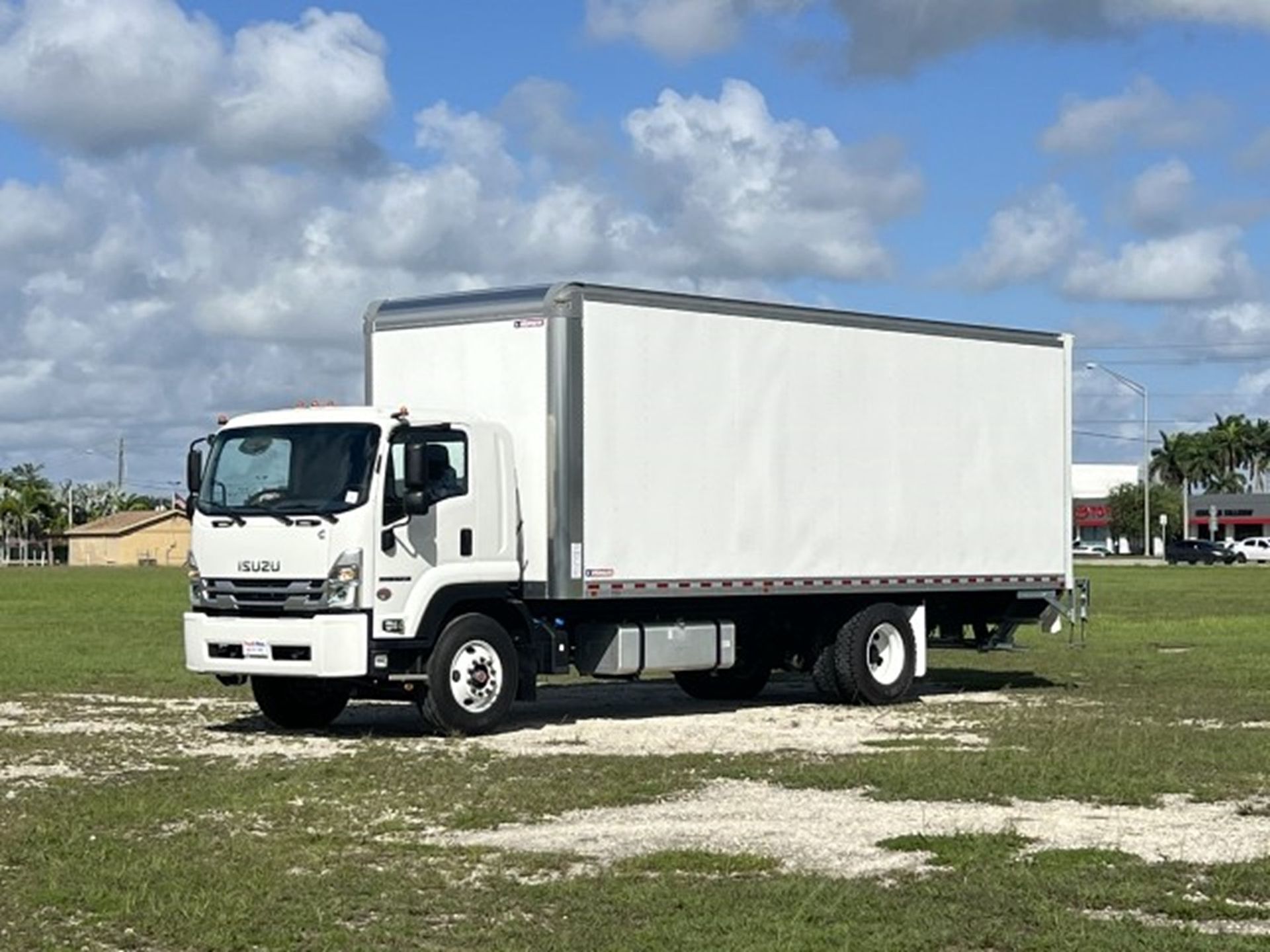2025 Isuzu FTR