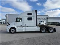 2022 Volvo VNL64T860