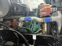 2023 Volvo VNL64T760