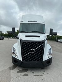 2026 Volvo VNL64T860
