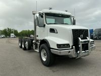 2026 Volvo VHD84B300