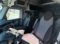 2026 Volvo VNL64T860