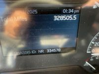 2024 Volvo VNL64T860