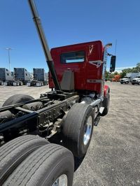 2024 Volvo VHD84B300
