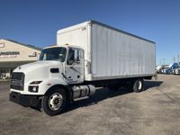 2021 Mack MD642