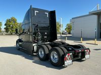 2026 Volvo VNL64T860