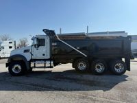 2022 Mack GR64F M359