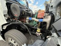 2024 Volvo VNL64T860