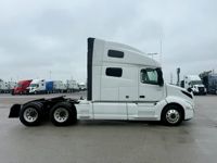 2024 Volvo VNL64T760