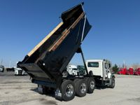 2022 Mack GR64F M359