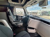 2026 Volvo VNL64T860