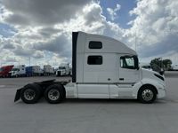 2023 Volvo VNL64T860