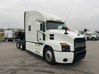 2020 Mack AN64T M742