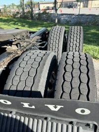 2023 Volvo VNL64T760