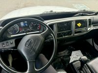 2020 Hino 268A