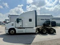 2021 Mack AN64T M742