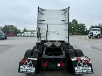 2024 Volvo VNL64T760