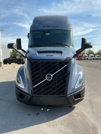 2026 Volvo VNL64T860
