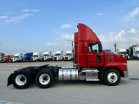 2020 Mack AN64T M742