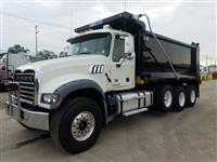 Used 2017 Mack GU713 Tri Axle for Sale