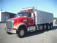 Used 2014 Mack GU713 for Sale