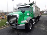 Used 2014 Mack GU813 for Sale