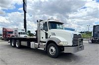 2015 Mack GRANITE GU813