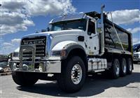 2025 Mack GR64F M359