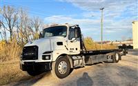 2025 Mack MD7 42R