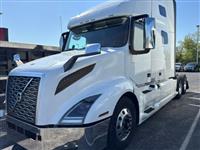 2021 Volvo VNL670
