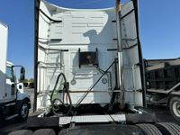 2021 Volvo VNL670