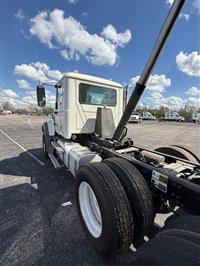 2025 Mack GR64F