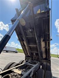 2025 Mack Granite GR64F