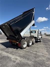 2025 Mack Granite GR64F
