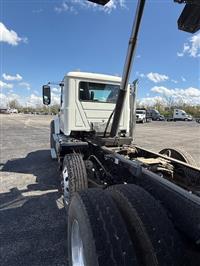 2025 Mack Granite GR64F