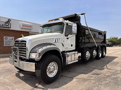 Used 2024 Mack GR64F M359 for Sale