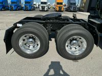 2026 Volvo VNL64T860