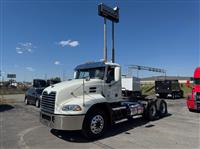 2017 Mack CXU613 M744/M745