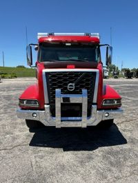 2024 Volvo VHD84B300