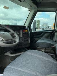 2026 Volvo VNL64T860