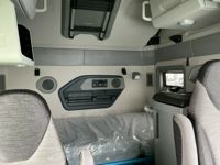 2026 Volvo VNL64T860