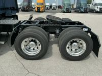 2026 Volvo VNL64T660