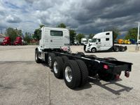 2026 Volvo VHD84B300